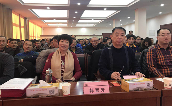 莱工.jpg 莱工.jpg